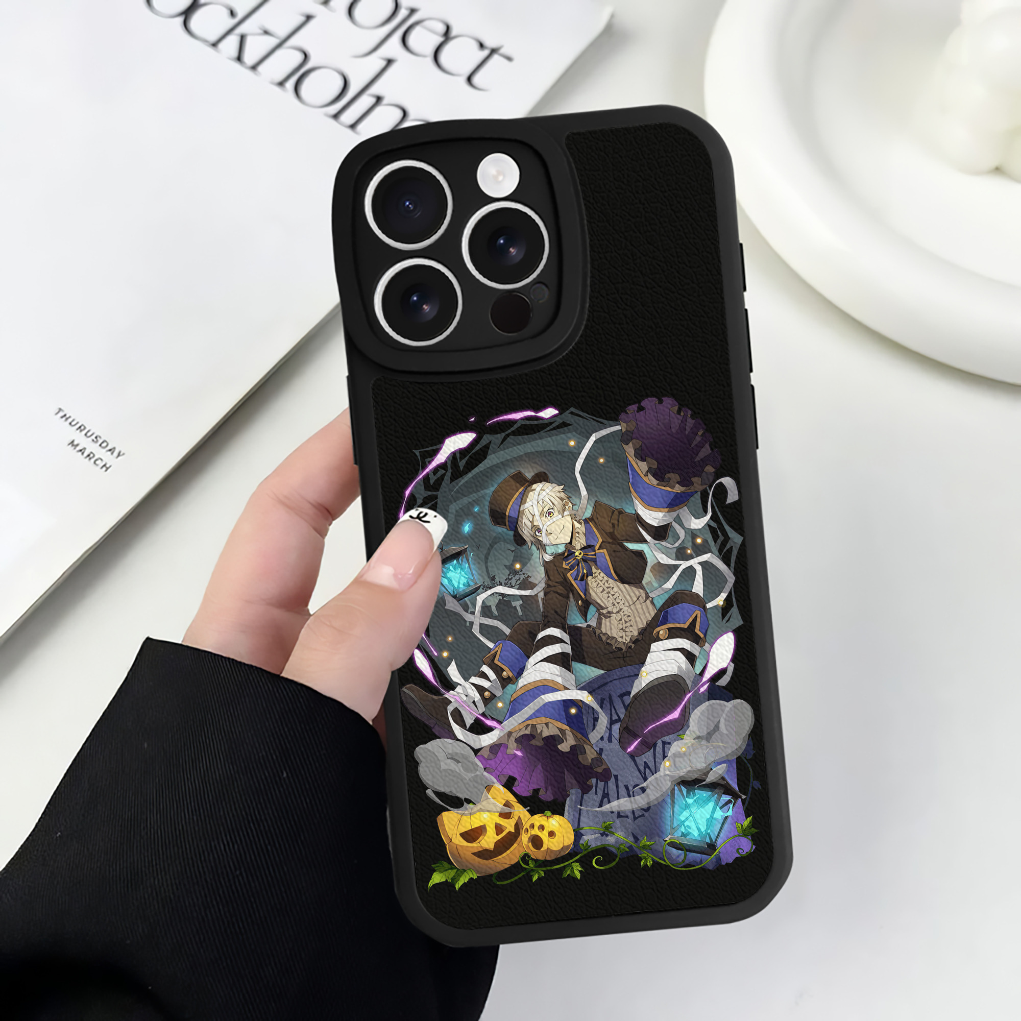 （画像用） 文豪ストレイドッグス Bungo Stray Dogs 【iPhone 16シリーズ対応】シリコンスマホケース（レザー調） 材質：シリコン